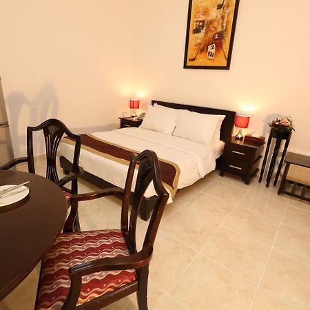La Villa Palace Hotel Ad Dawhah Esterno foto