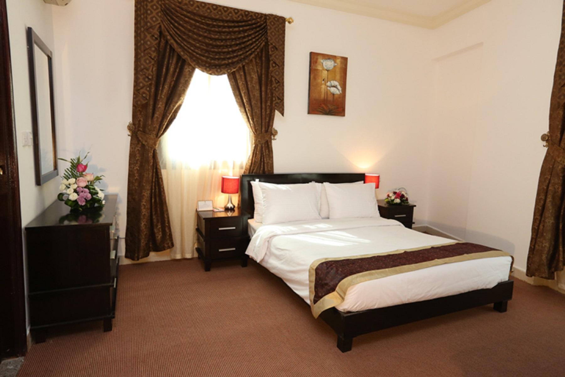 La Villa Palace Hotel Ad Dawhah Esterno foto