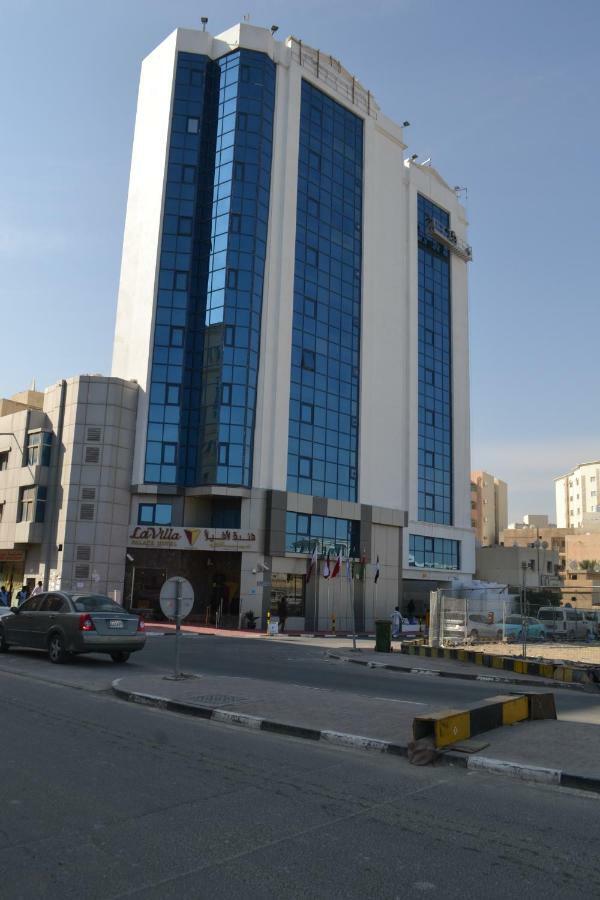 La Villa Palace Hotel Ad Dawhah Esterno foto